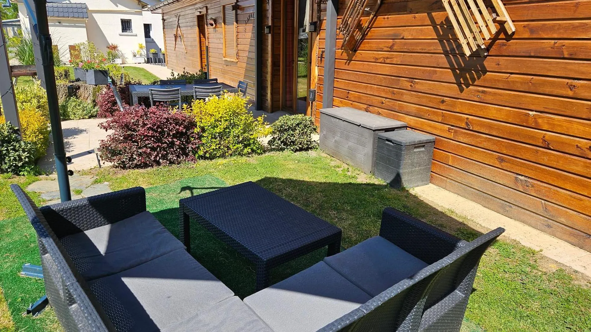 Holiday home Chez Lavalou Gite 4* Chaleureux En Bois Lannemezan